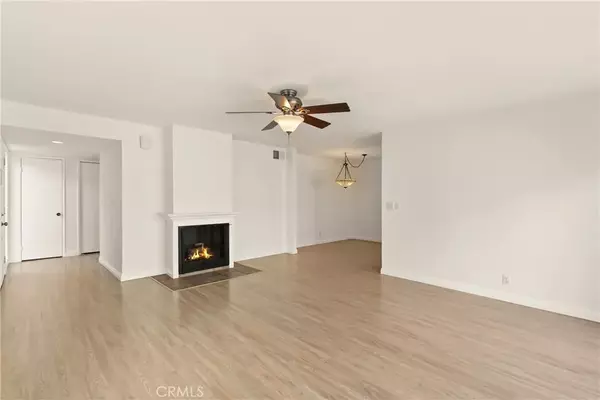 Huntington Beach, CA 92646,8318 Artista