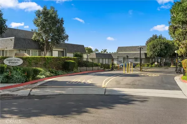 Huntington Beach, CA 92646,8318 Artista