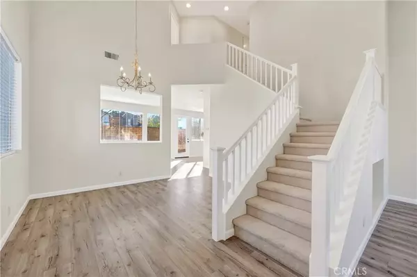 Costa Mesa, CA 92626,1203 Hazel Place