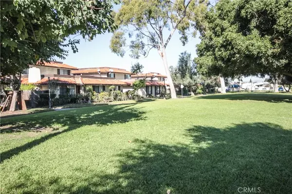 3951 W Mcfadden Avenue, Santa Ana, CA 92704