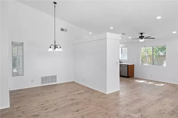 Lancaster, CA 93536,44133 32nd West