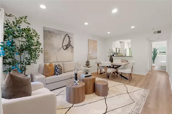 Irvine, CA 92604,32 Kazan