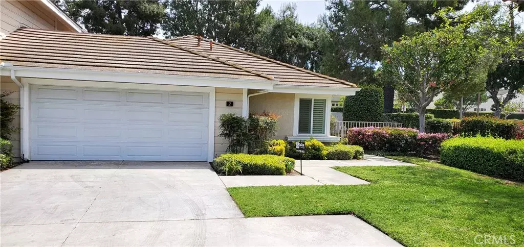 Irvine, CA 92614,2 Cedarlake #8