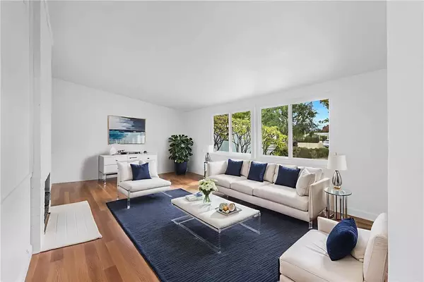 Costa Mesa, CA 92626,2371 Rutgers