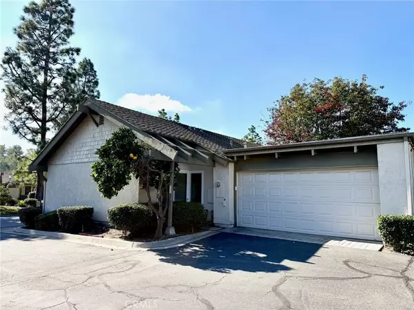 Laguna Hills, CA 92653,22901 Caminito Flores #130