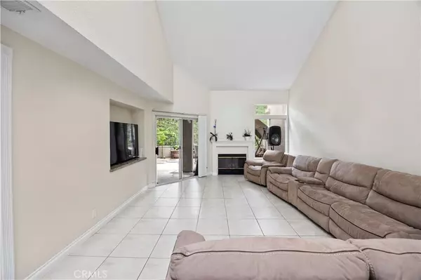 Mission Viejo, CA 92692,21893 Southgate #304