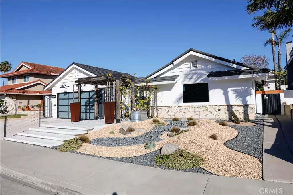 Huntington Beach, CA 92646,10211 Cliff Drive