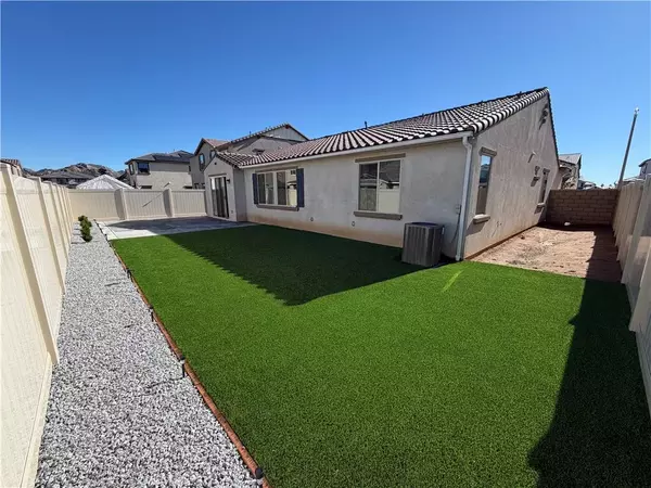 Perris, CA 92571,846 Sandie Court