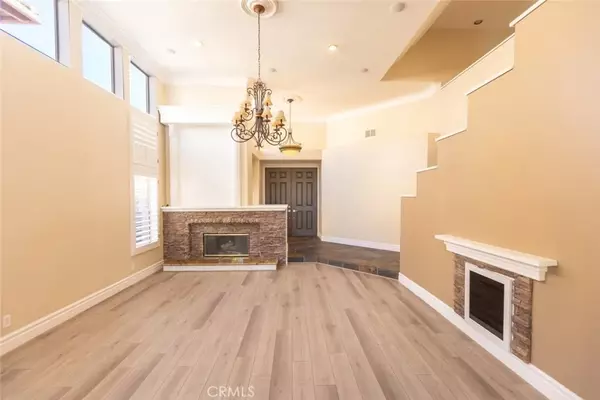 Tustin, CA 92782,2605 Augusta