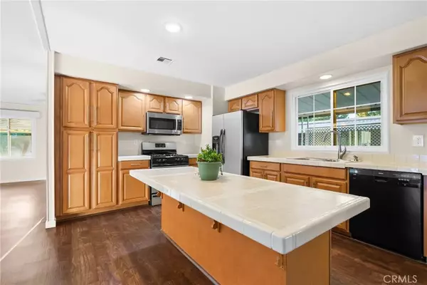 Lake Forest, CA 92630,24001 Muirlands #47