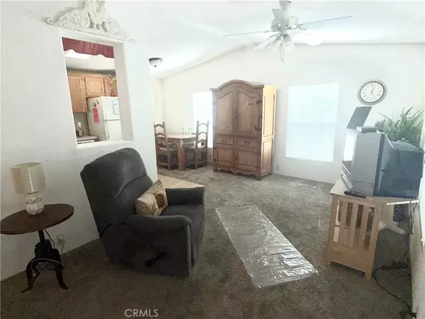 Huntington Beach, CA 92647,17261 Gothard #5