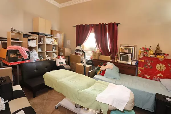 Westminster, CA 92683,13762 Pacific Avenue