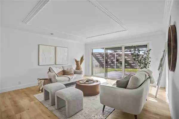 Claremont, CA 91711,872 Huron