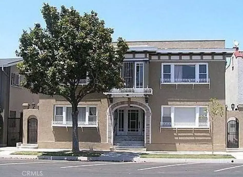 Long Beach, CA 90802,1109 E 1st #11