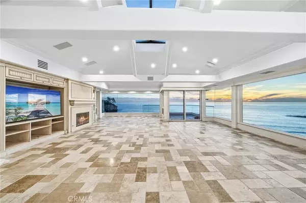 Laguna Beach, CA 92651,21 Bay