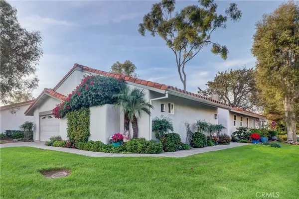 Laguna Woods, CA 92637,5415 Via Carrizo