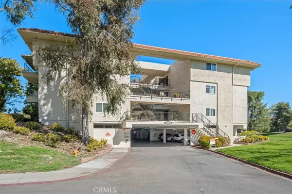 2388 W Via Mariposa #3E, Laguna Woods, CA 92637