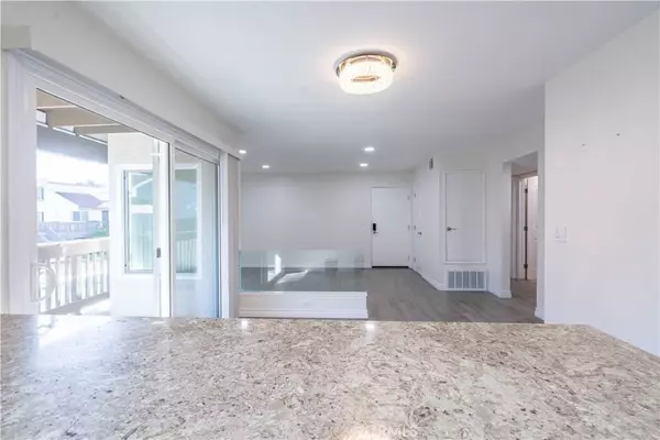 Anaheim, CA 92805,1023 S Citron St