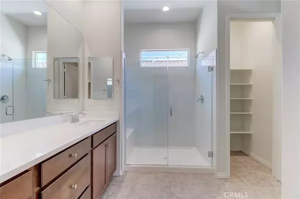 Rancho Mirage, CA 92270,77 Syrah