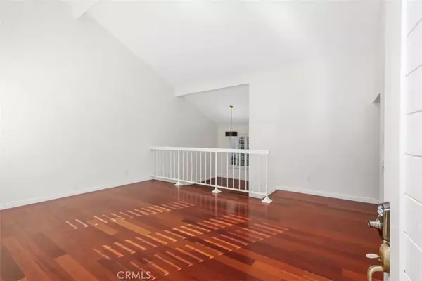 Irvine, CA 92604,4 Wood Nymph