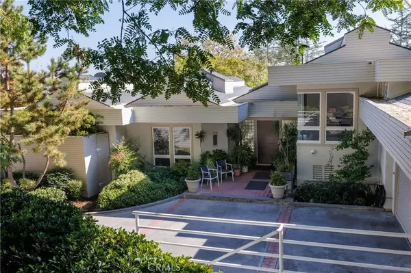 San Juan Capistrano, CA 92675,31561 Peppertree Bend