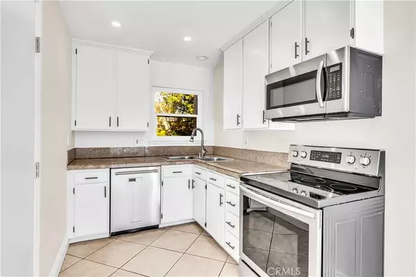 Lake Forest, CA 92630,21914 Lakeland