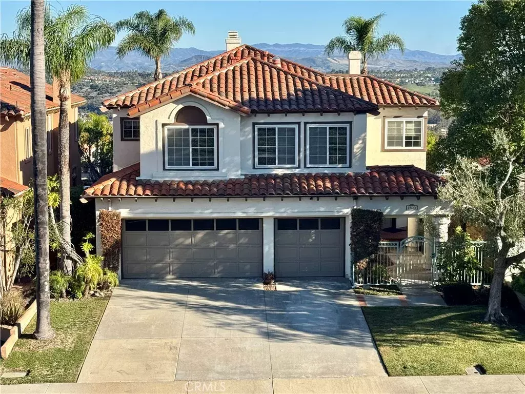 Laguna Niguel, CA 92677,29632 Seriana