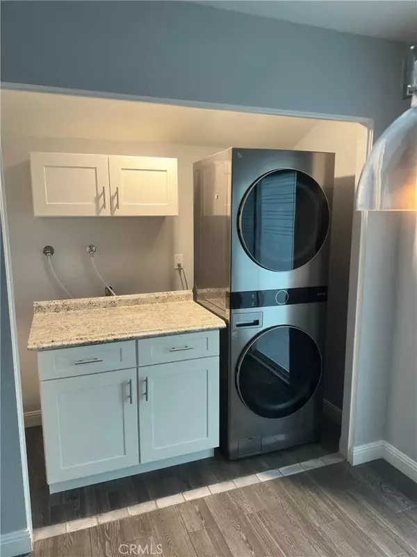 Lake Forest, CA 92630,23294 Orange Avenue #1