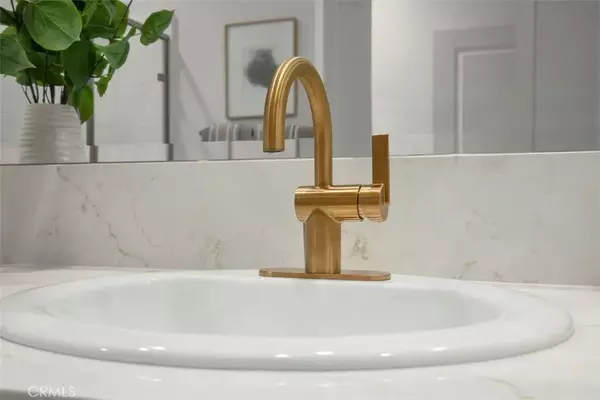 Tustin, CA 92780,152 Balsawood