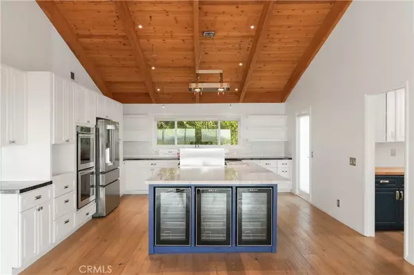 Santa Ana, CA 92705,18826 Winnwood