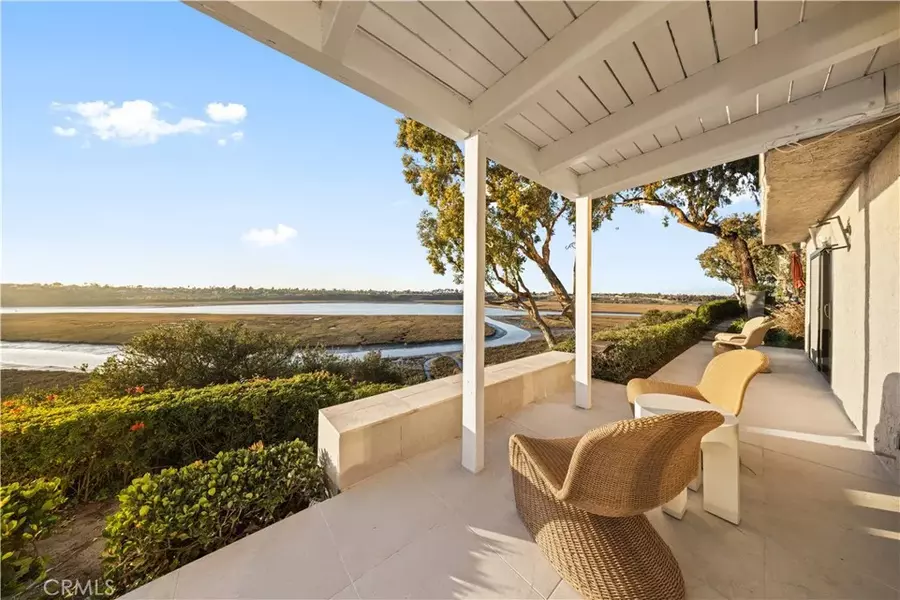 2427 Vista Nobleza, Newport Beach, CA 92660