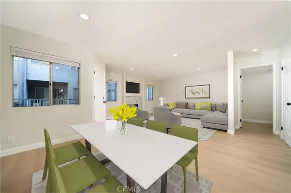 Harbor City, CA 90710,1067 252nd #7