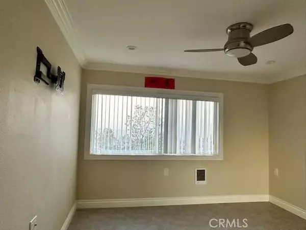 Laguna Woods, CA 92637,4008 Calle Sonora Oeste #1-D