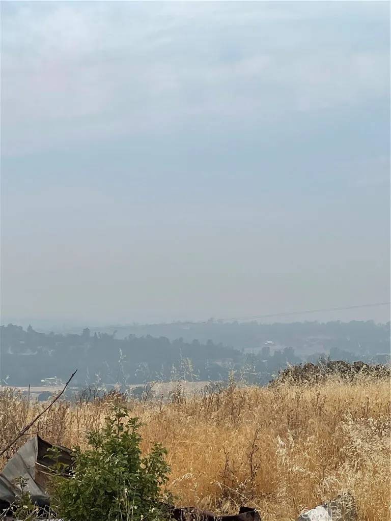 Oroville, CA 95966,89 Peak View