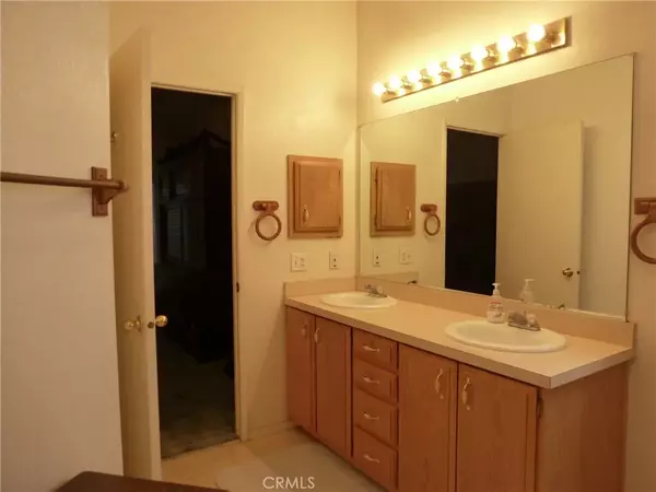 Oroville, CA 95965,5813 Pacific Heights #103