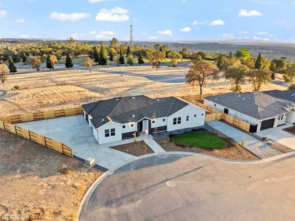 Oroville, CA 95966,10 Moonbeam Court