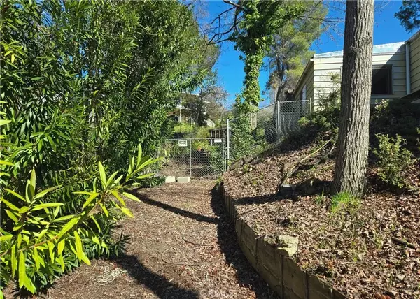 Oroville, CA 95966,7 Blue Oak Court