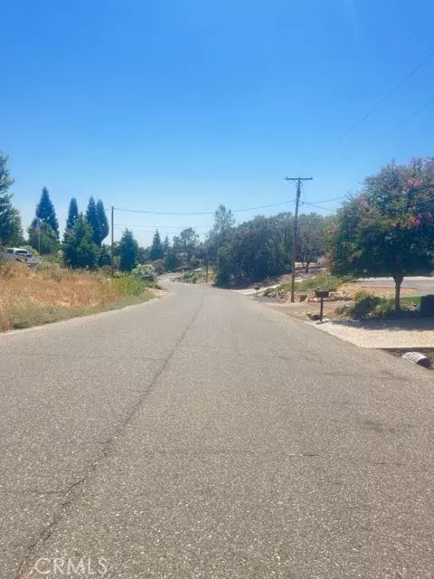 Oroville, CA 95966,140 Loma Vista