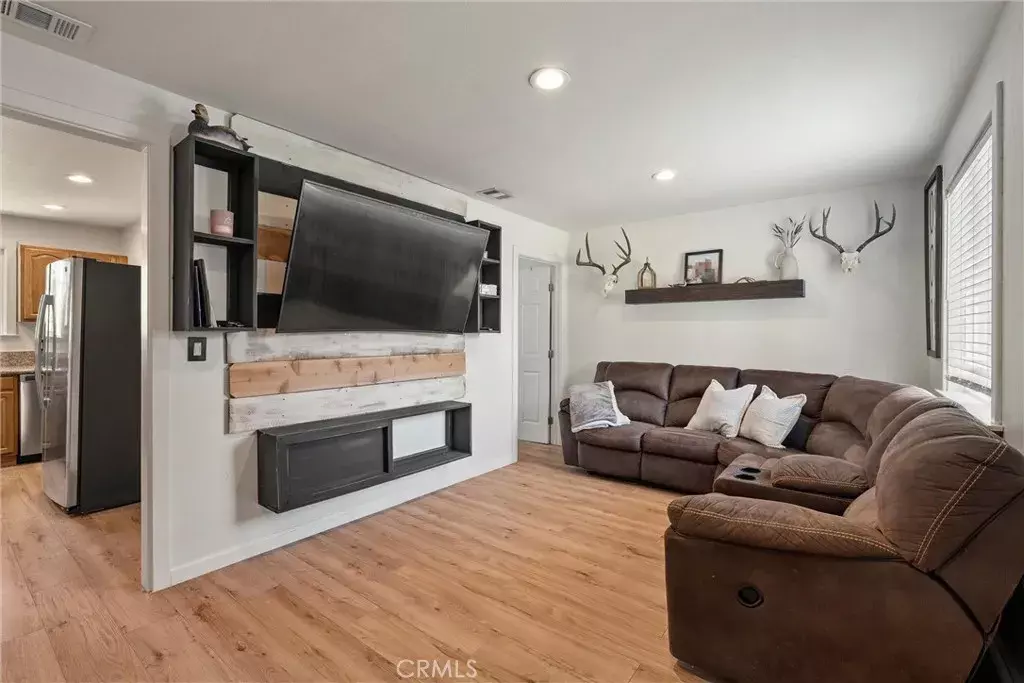 Oroville, CA 95965,728 Thermalito Avenue