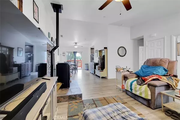 Magalia, CA 95954,14141 Racine