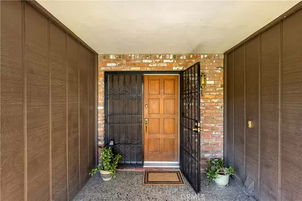 Sacramento, CA 95842,5924 Jeanine Drive