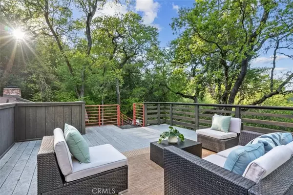 Portola Valley, CA 94028,176 Los Trancos