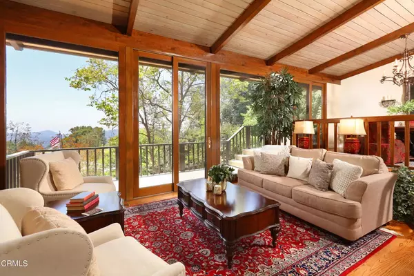 La Canada Flintridge, CA 91011,5313 Mountain Meadow Lane