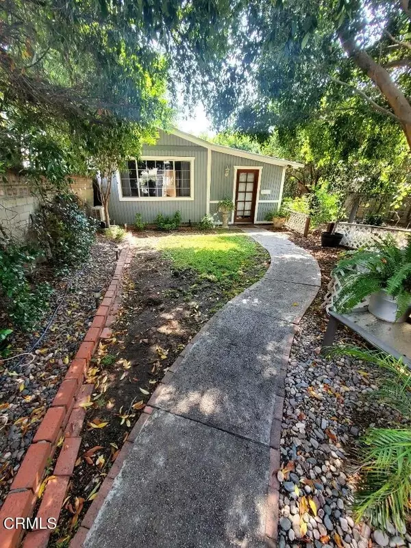 32 N lima Street, Sierra Madre, CA 91024