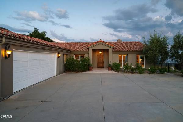 2966 Zane Grey Ter, Altadena, CA 91001