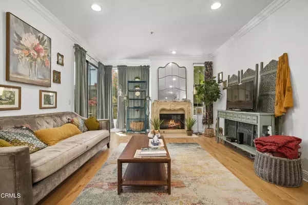 North Hollywood, CA 91605,6938 Laurel Canyon Boulevard #101