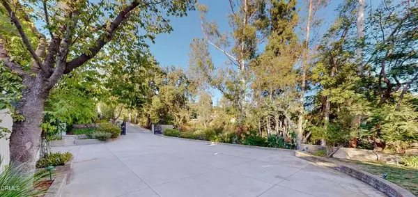 La Canada Flintridge, CA 91011,4949 Terracita Lane