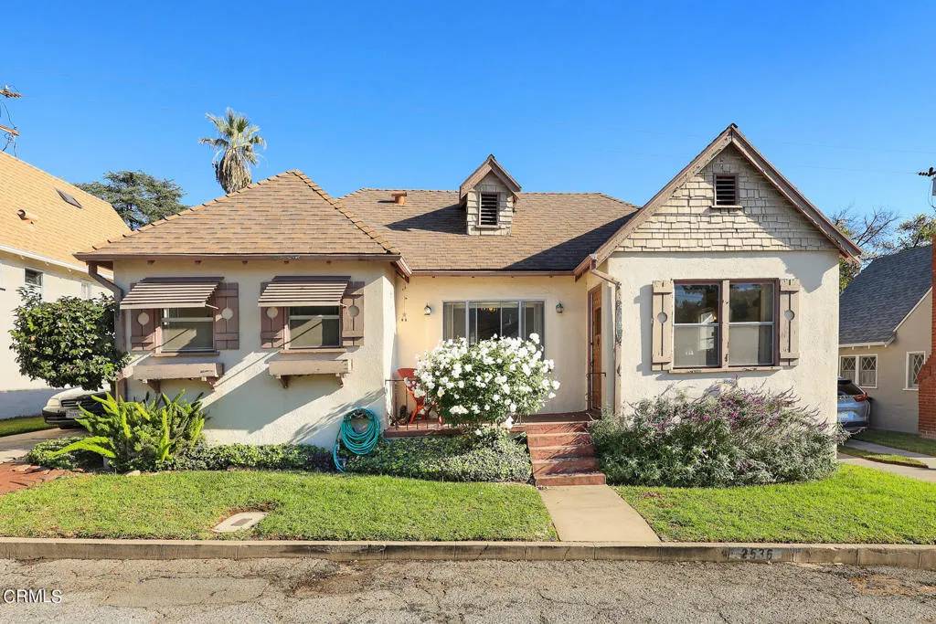 Altadena, CA 91001,2536 Devonshire Lane