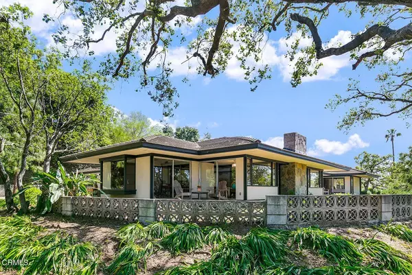 926 Monarch Drive, La Canada Flintridge, CA 91011