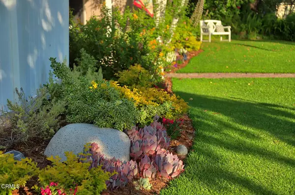 La Canada Flintridge, CA 91011,449 Oliveta Place